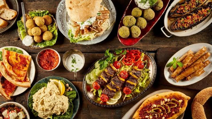 Exploring Global Cuisine & Food Trends in 2025